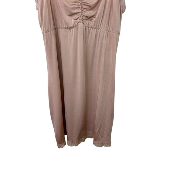 Hanky Panky - NWT Women’s Slip, ‘Silky Skin Convertible’ in Mocha - Beige, Small - Picture 6 of 15